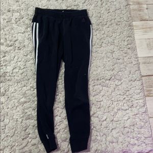 sweatpants